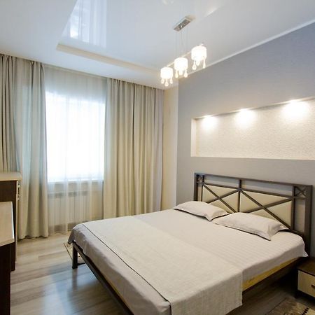 Center Hotel Бишкек Екстериор снимка