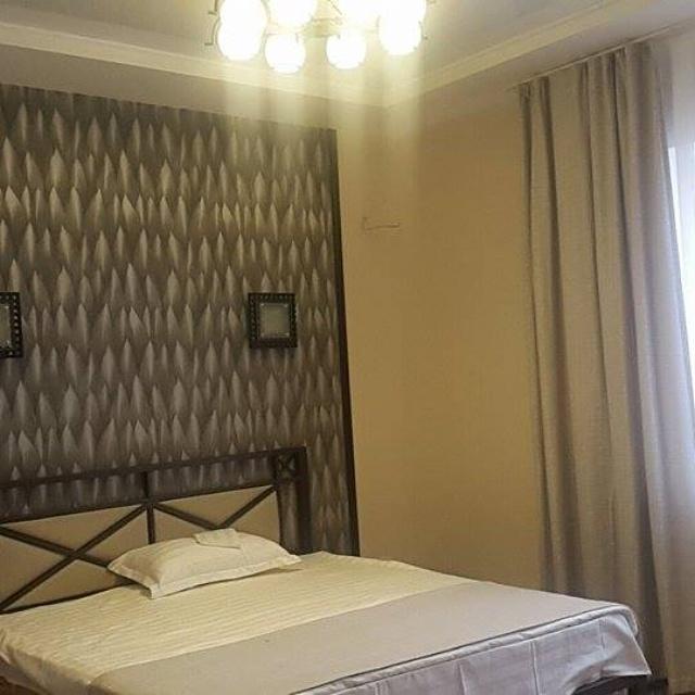 Center Hotel Бишкек Екстериор снимка
